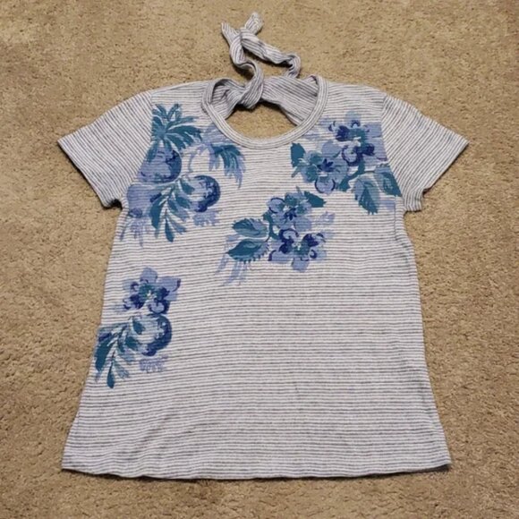 Lucky Brand Tops - 🎉 Lucky Brand tie back, short sleeve Top 🎉